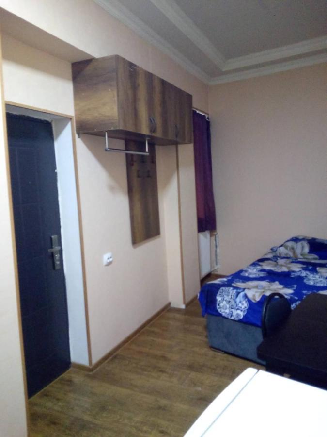 Готель Vake-House Тбілісі Екстер'єр фото